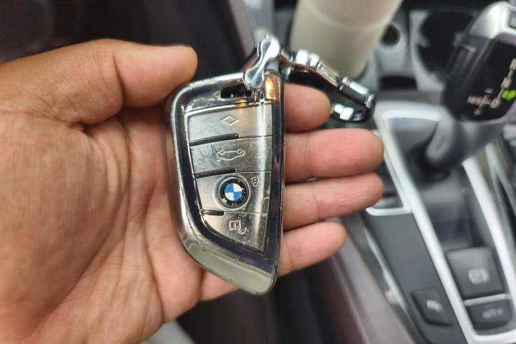 Used BMW 5 Series 2014 525Li Luxury Design Package Vehicle Key