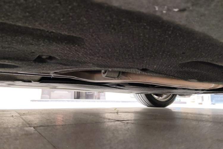 Used BMW 5 Series 2015 535Li Leading Model Chassis Front Right