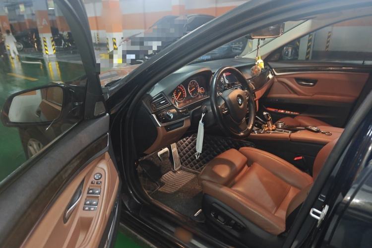 Used BMW 5 Series 2015 535Li Leading Model Driver Seat