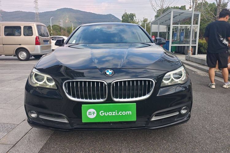 Used BMW 5 Series 2015 520i Elegant Edition Exterior 1