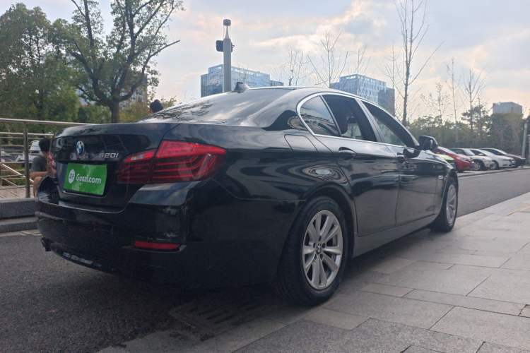 Used BMW 5 Series 2015 520i Elegant Edition Exterior 3
