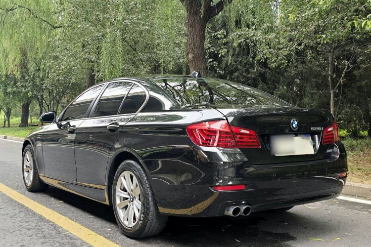 Used BMW 5 Series 2015 520i Elegant Edition Exterior 5
