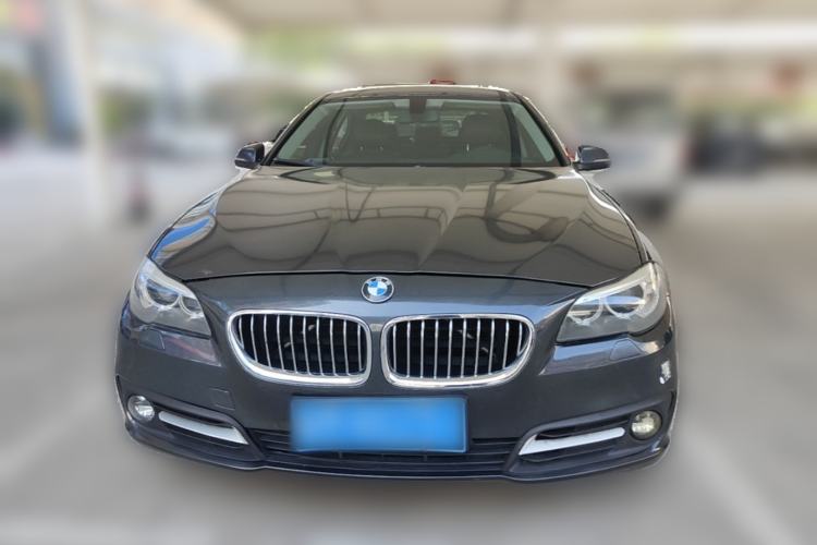 Used BMW 5 Series 2015 520i Elegant Edition Front