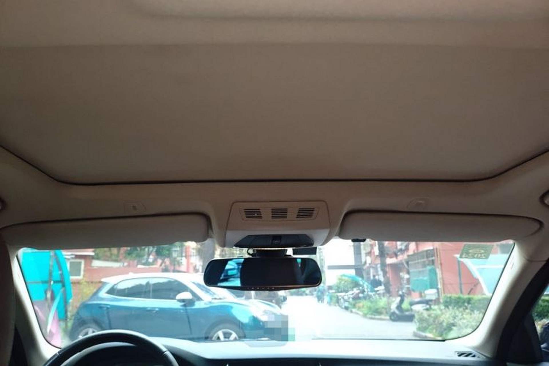 Used BMW 5 Series 2015 520i Elegant Edition Headliner