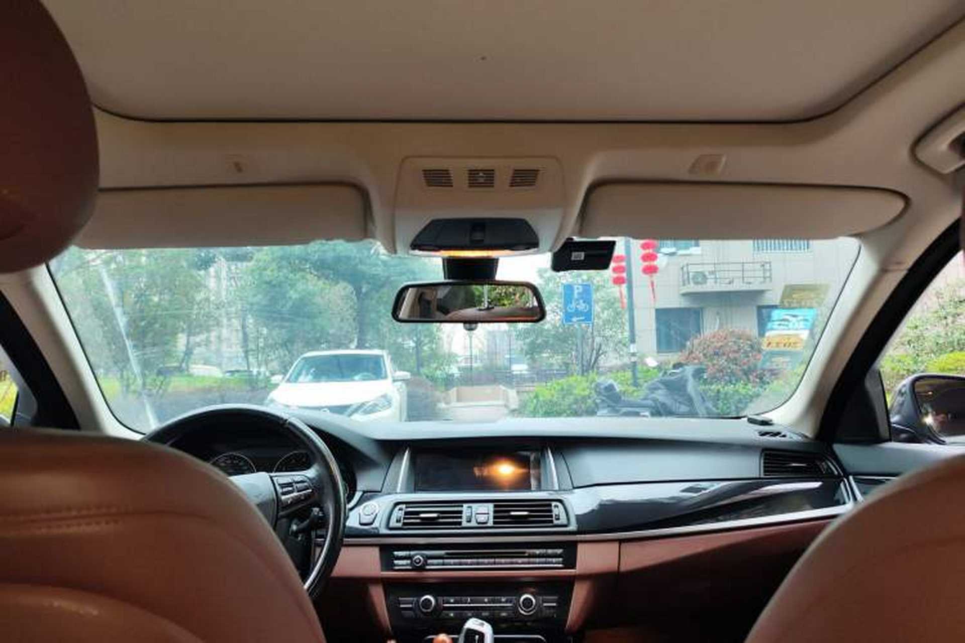 Used BMW 5 Series 2015 520i Elegant Edition Headliner