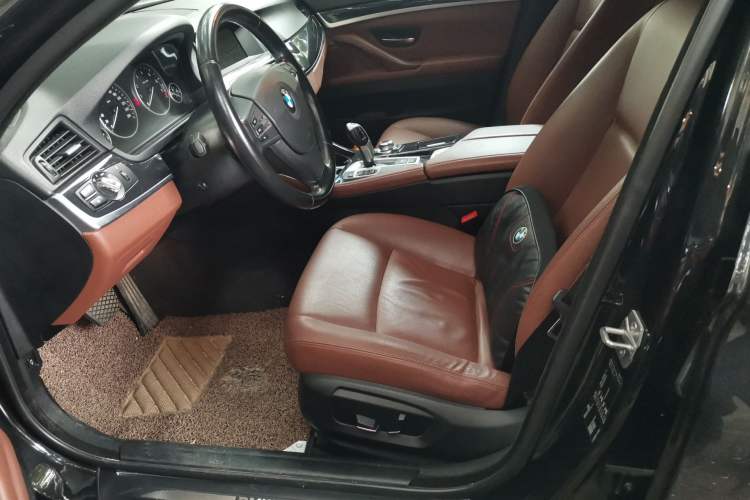 Used BMW 5 Series 2015 520i Elegant Edition Left Front Seat