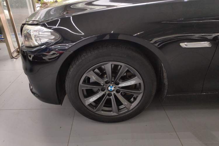 Used BMW 5 Series 2015 520i Elegant Edition Left Front Wheel Hub