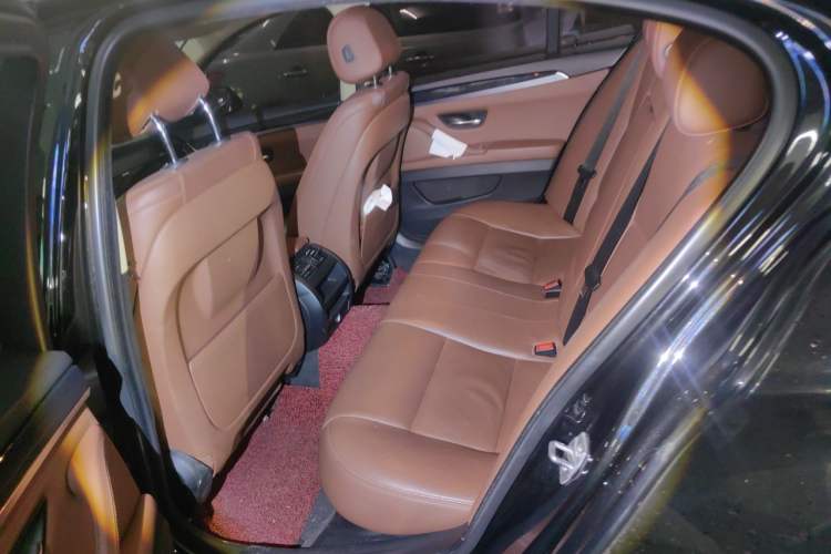Used BMW 5 Series 2015 520i Elegant Edition Left Rear Seat