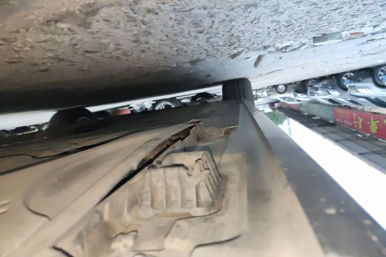 Used BMW 5 Series 2015 520i Elegant Edition Left Side Sill