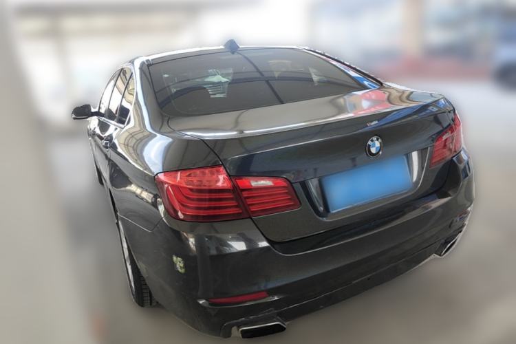 Used BMW 5 Series 2015 520i Elegant Edition Rear Left 45 Deg