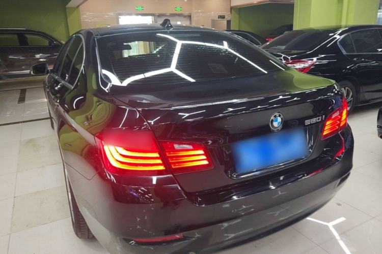 Used BMW 5 Series 2015 520i Elegant Edition Rear Left 45 Deg