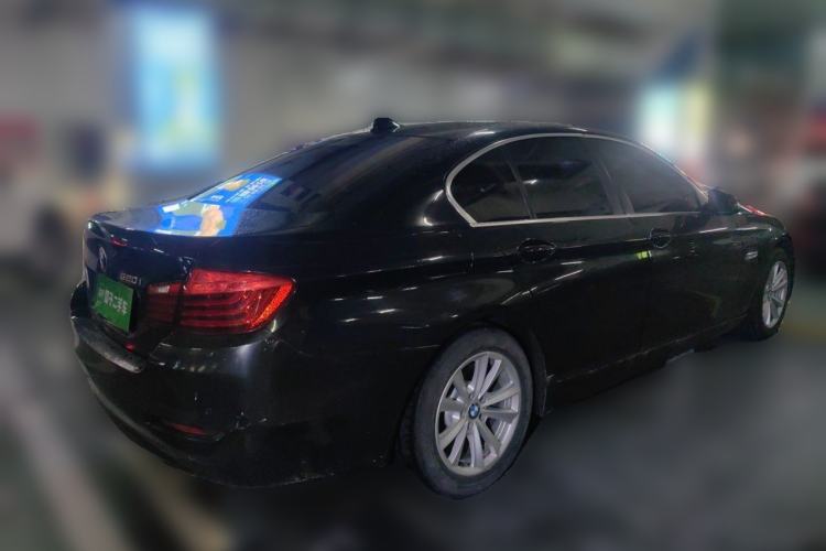 Used BMW 5 Series 2015 520i Elegant Edition Rear Right 45 Deg