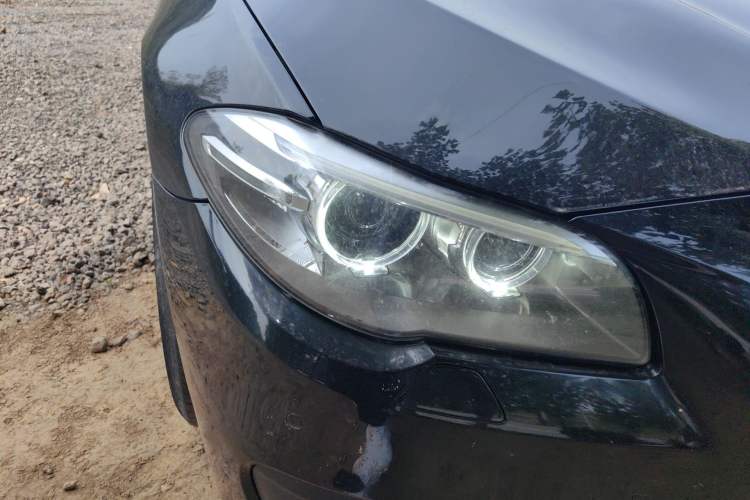 Used BMW 5 Series 2015 520i Elegant Edition Right Front Headlight