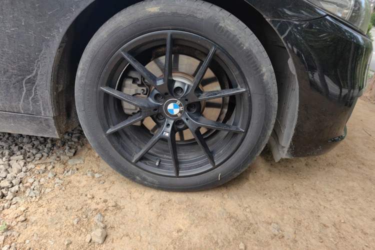 Used BMW 5 Series 2015 520i Elegant Edition Right Front Wheel Hub