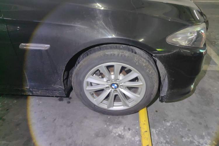 Used BMW 5 Series 2015 520i Elegant Edition Right Front Wheel Hub