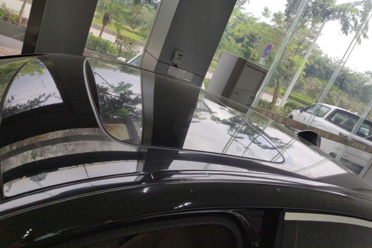 Used BMW 5 Series 2015 520i Elegant Edition Roof