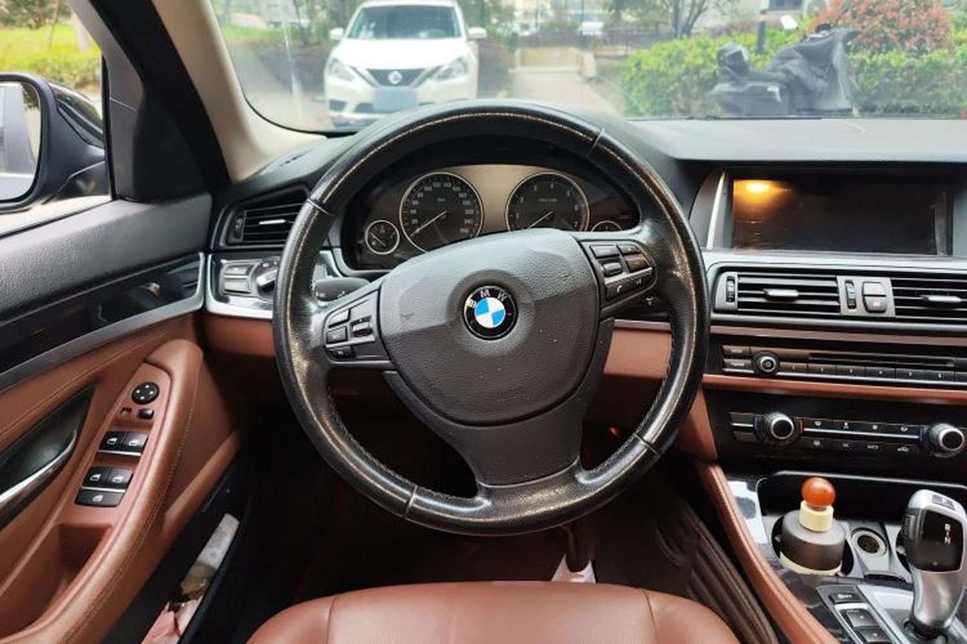 Used BMW 5 Series 2015 520i Elegant Edition Steering Wheel