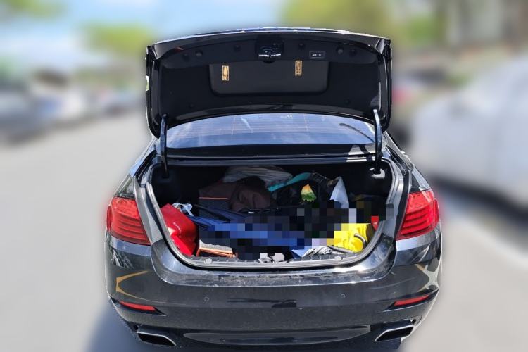 Used BMW 5 Series 2015 535Li Leading Model Trunk