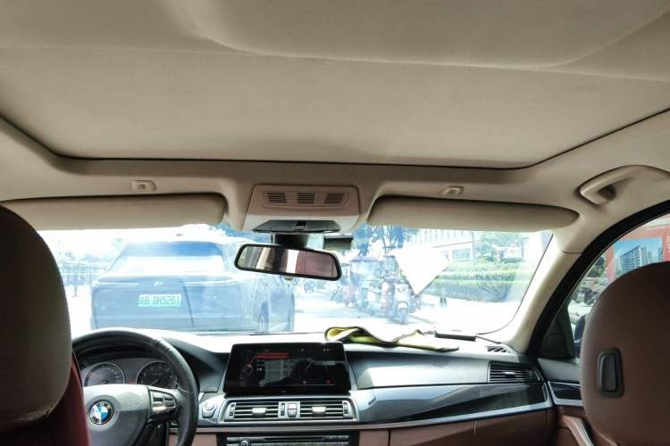 Used BMW 5 Series 2015 520i Elegant Edition Headliner