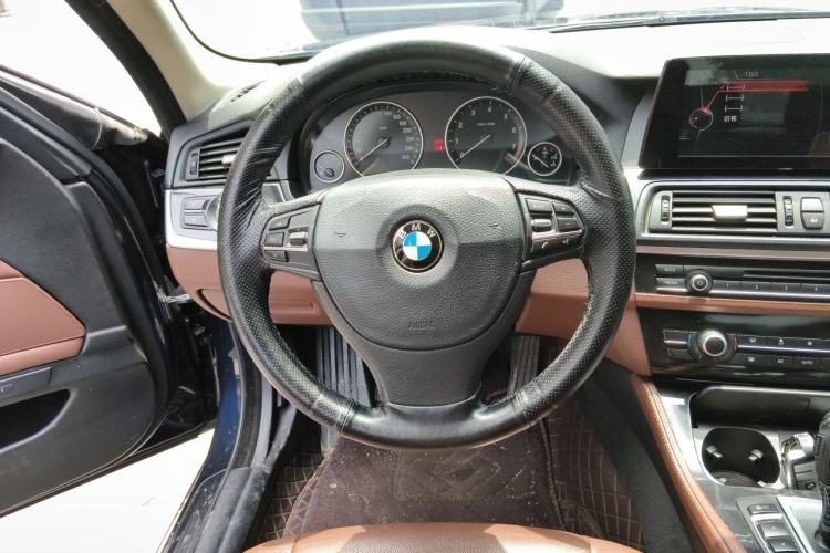Used BMW 5 Series 2015 520i Elegant Edition Steering Wheel