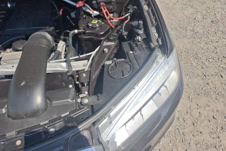 Used BMW 5 Series  Engine Bay Left