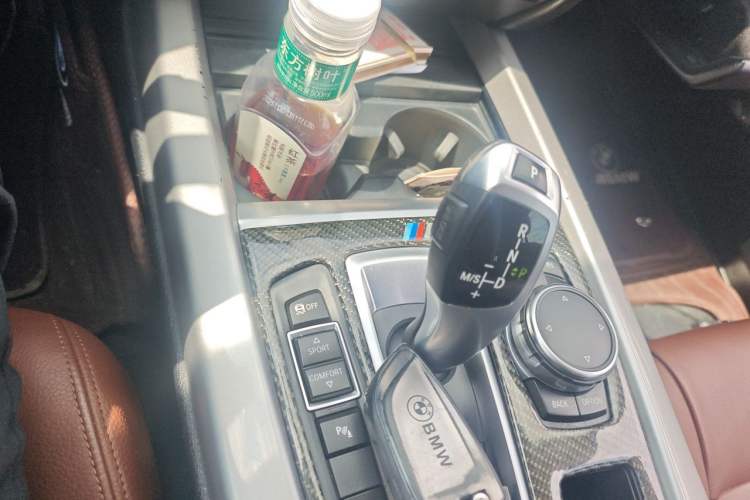 Used BMW 5 Series  Gear Lever