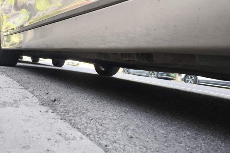 Used BMW 5 Series 2015 535Li Leading Model Chassis Front Right