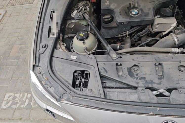 Used BMW 5 Series 2015 520i Elegant Edition Engine Bay Right
