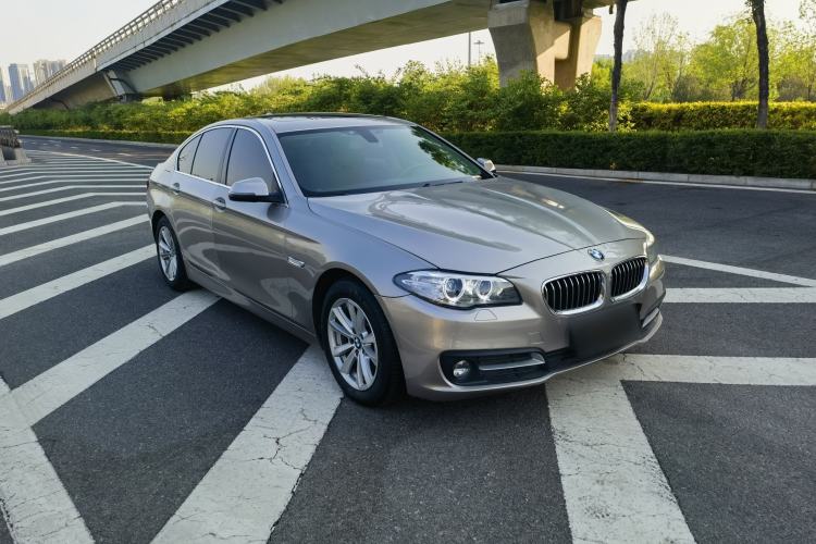 Used BMW 5 Series 2015 520i Elegant Edition Exterior 3