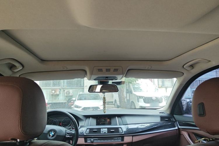 Used BMW 5 Series 2015 520i Elegant Edition Headliner