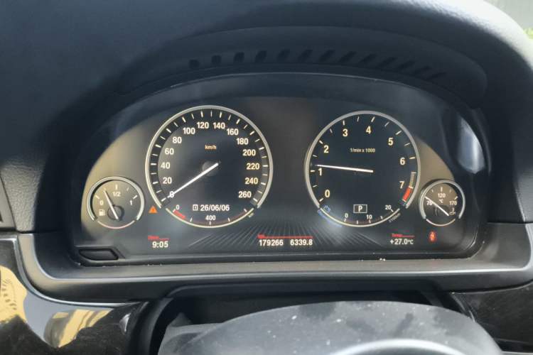 Used BMW 5 Series 2015 535Li Leading Model Instrument Cluster