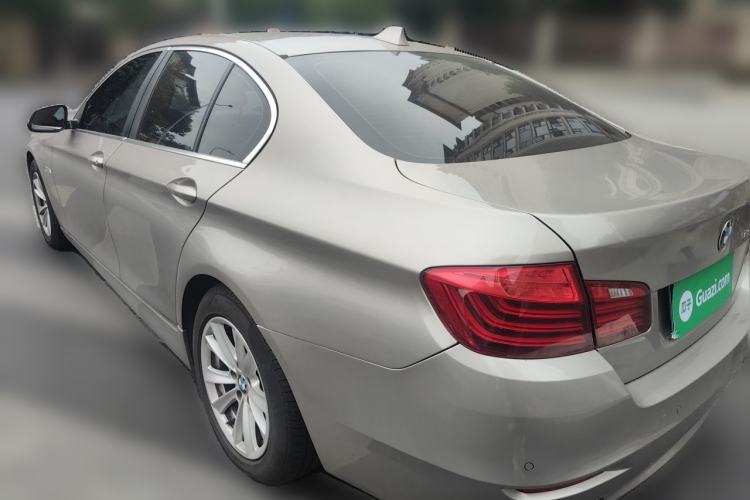 Used BMW 5 Series 2015 520i Elegant Edition Rear Left 45 Deg