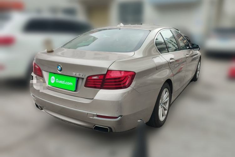 Used BMW 5 Series 2015 520i Elegant Edition Rear Right 45 Deg