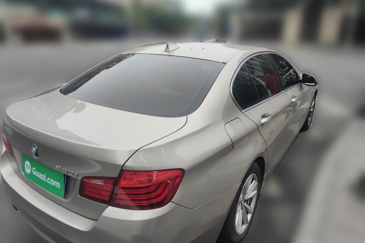 Used BMW 5 Series 2015 520i Elegant Edition Rear Right 45 Deg