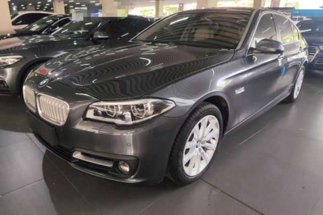 Used BMW 5 Series 2015 535Li Leading Model