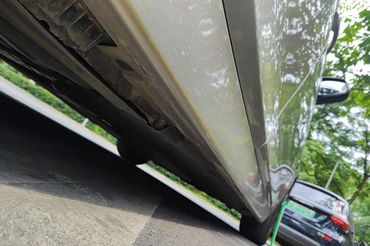Used BMW 5 Series 2015 520i Elegant Edition Chassis Rear Right
