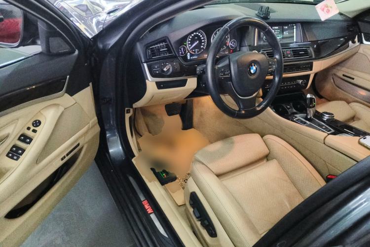 Used BMW 5 Series 2015 535Li Leading Model Driver Seat