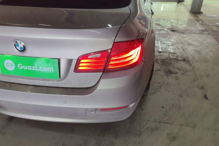 Used BMW 5 Series 2015 520i Elegant Edition Exterior 6