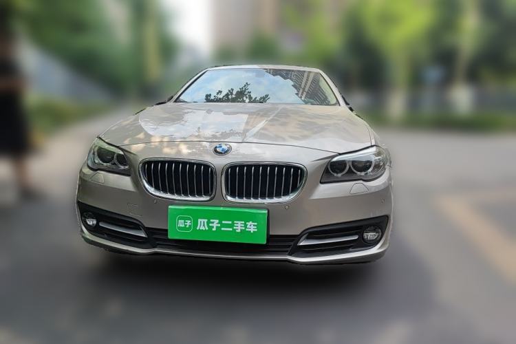 Used BMW 5 Series 2015 520i Elegant Edition Front