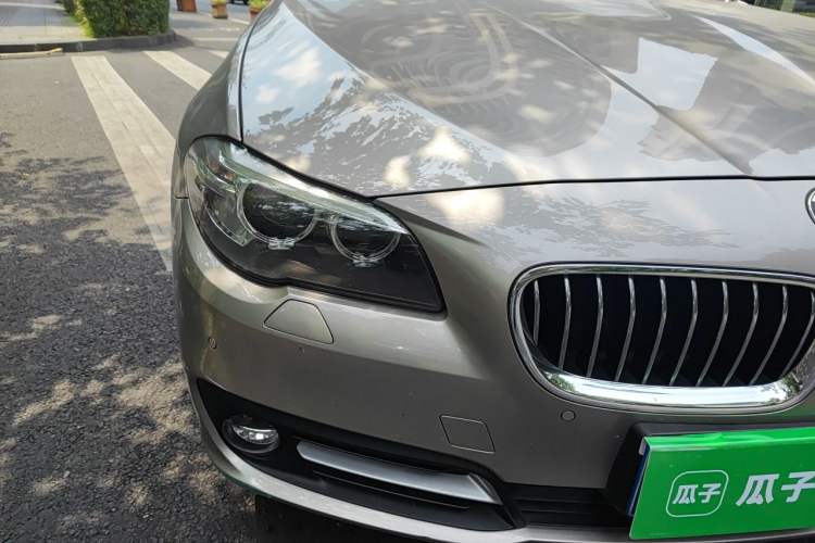 Used BMW 5 Series 2015 520i Elegant Edition Right Front Headlight