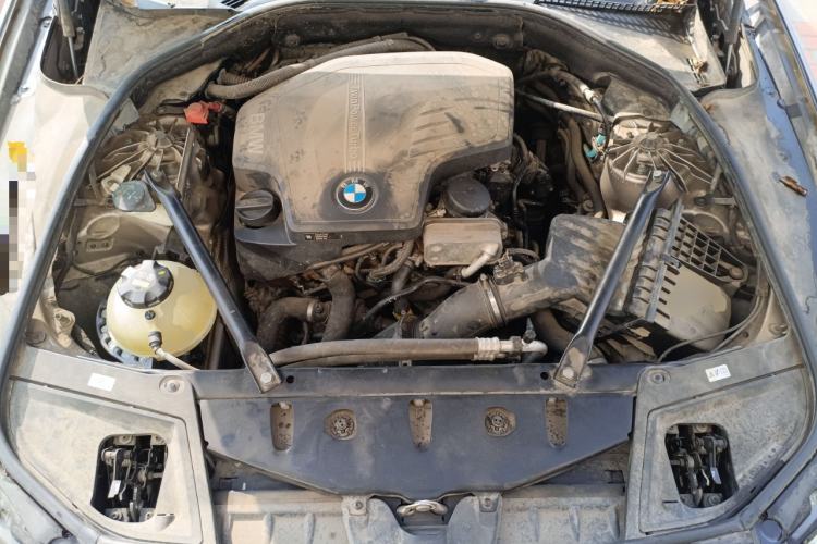 Used BMW 5 Series 2015 520i Elegant Edition Engine Bay