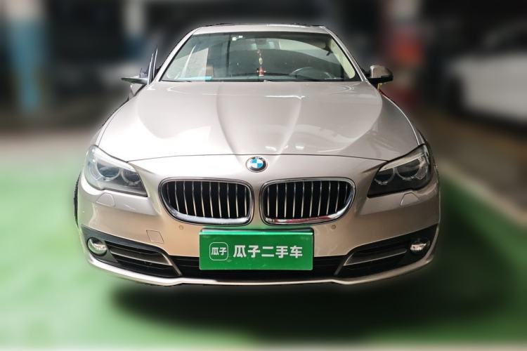Used BMW 5 Series 2015 520i Elegant Edition Front