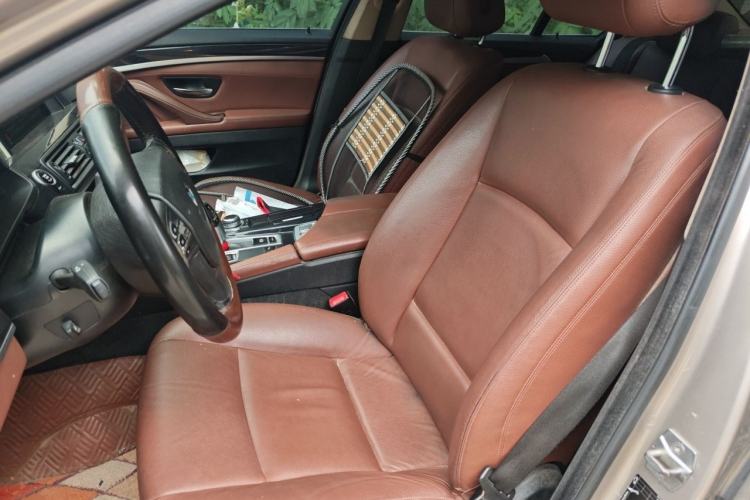 Used BMW 5 Series 2015 520i Elegant Edition Left Front Seat