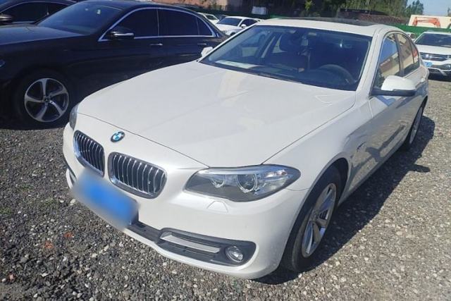 Used BMW 5 Series 2015 520i Elegant Edition