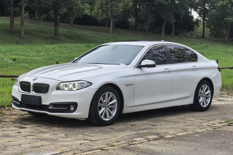 BMW 5 Series 2015 520i Elegant Edition d’occasion Guazi used car, China used car export, Used car for sale, Used cars, Cheapest cars for sale