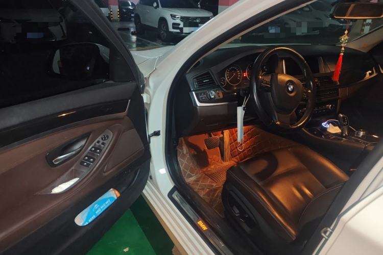 Used BMW 5 Series 2015 535Li Leading Model Driver Seat