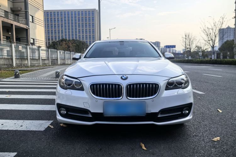Used BMW 5 Series 2015 520i Elegant Edition Exterior 1