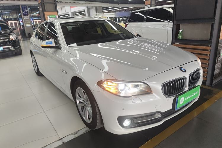 Used BMW 5 Series 2015 520i Elegant Edition Exterior 1