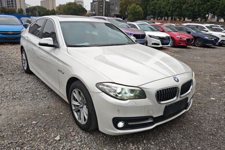 Used BMW 5 Series 2015 520i Elegant Edition Exterior 1