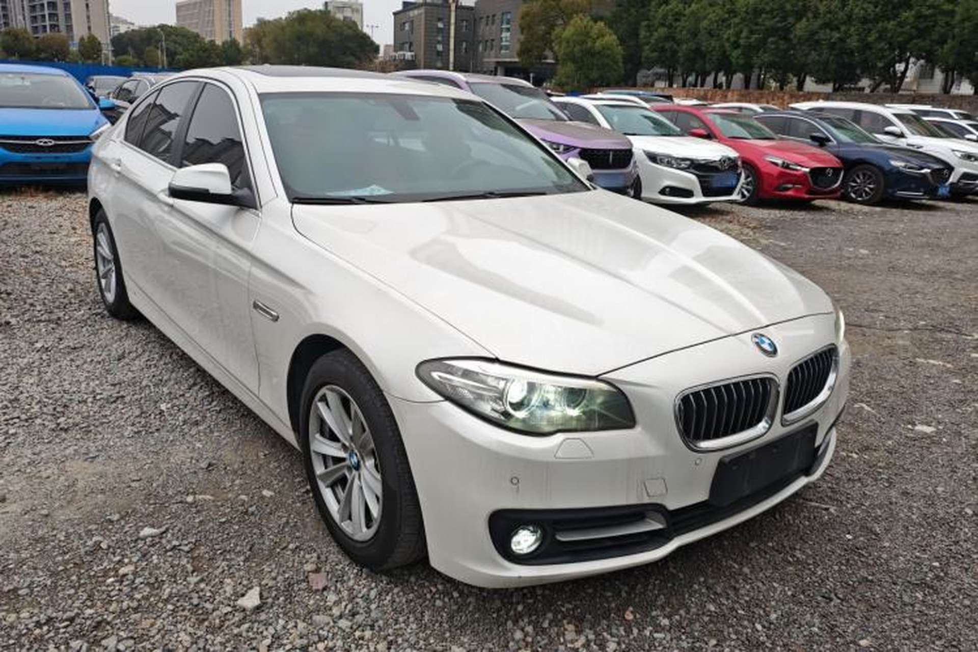 Used BMW 5 Series 2015 520i Elegant Edition Exterior 1